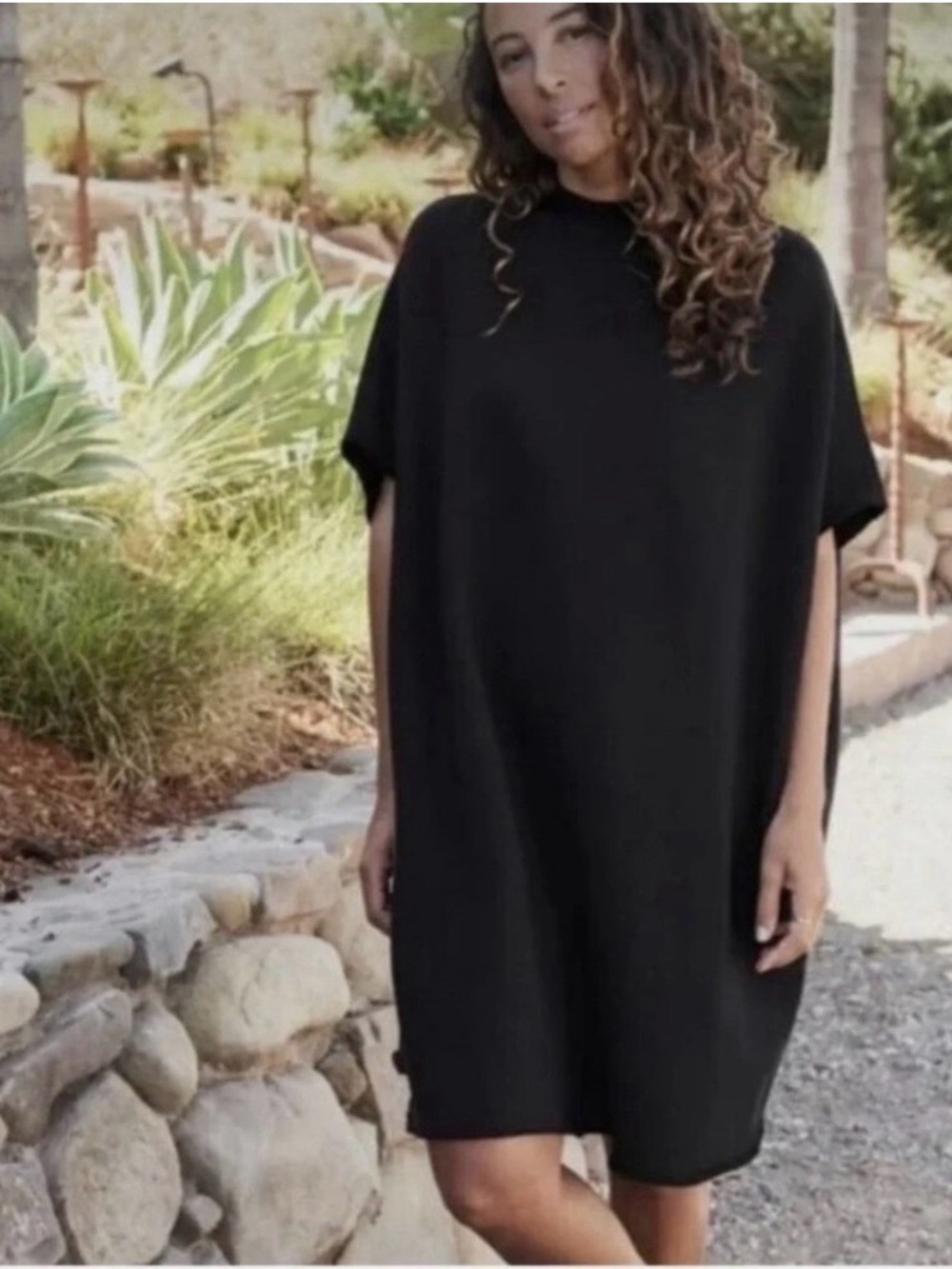 Frank & Eileen Dress S/M Funnel Neck Black Tee Lab Raw Hem Casual Comfy